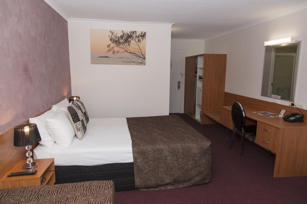 Hampton Villa Motel Rockhampton Buitenkant foto